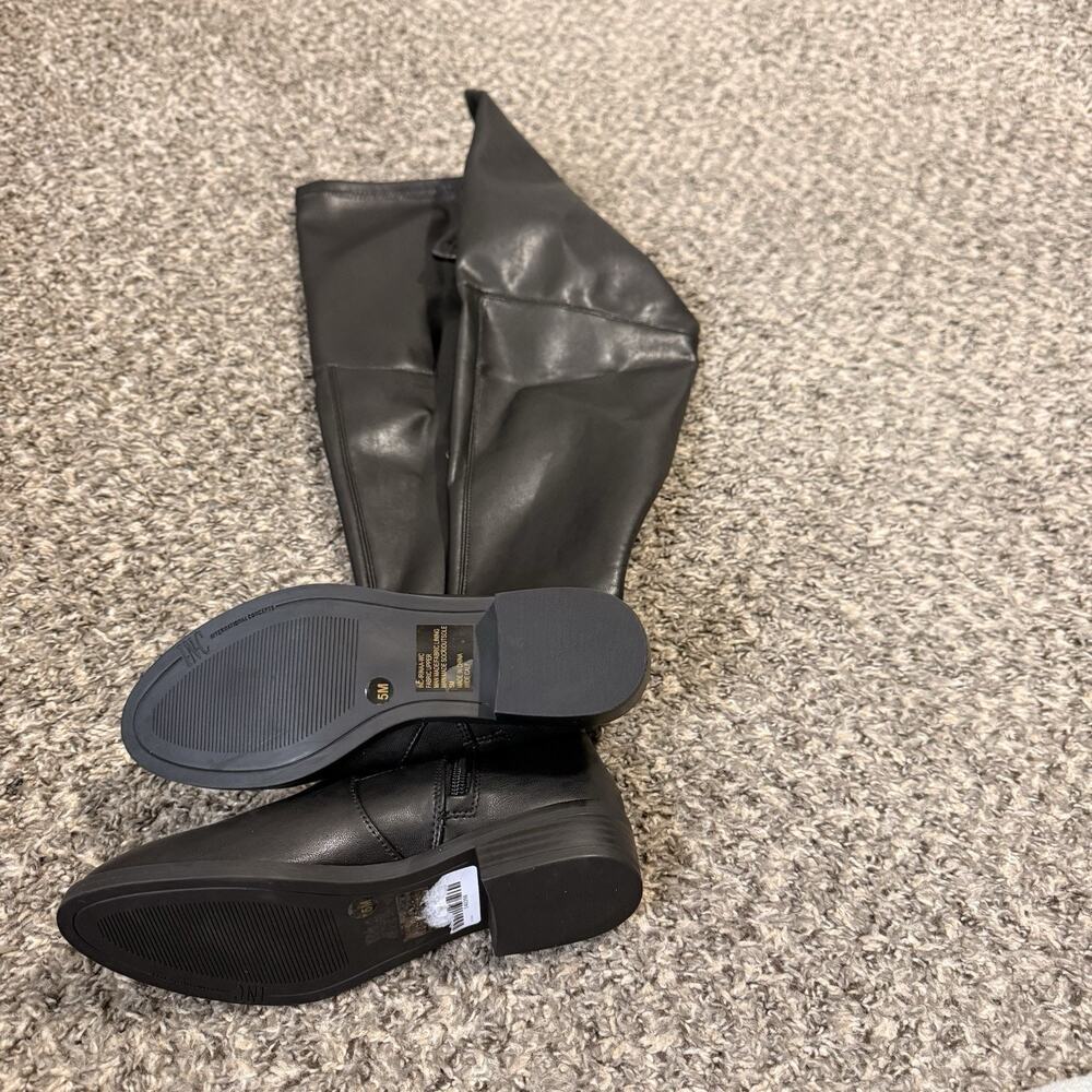 INC Irinaa Over The Knee Boots Black Vegan Leather Stretch Size 5 M New - Picture 4 of 6